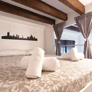 https://central-station-flat.italymilanhotels.net