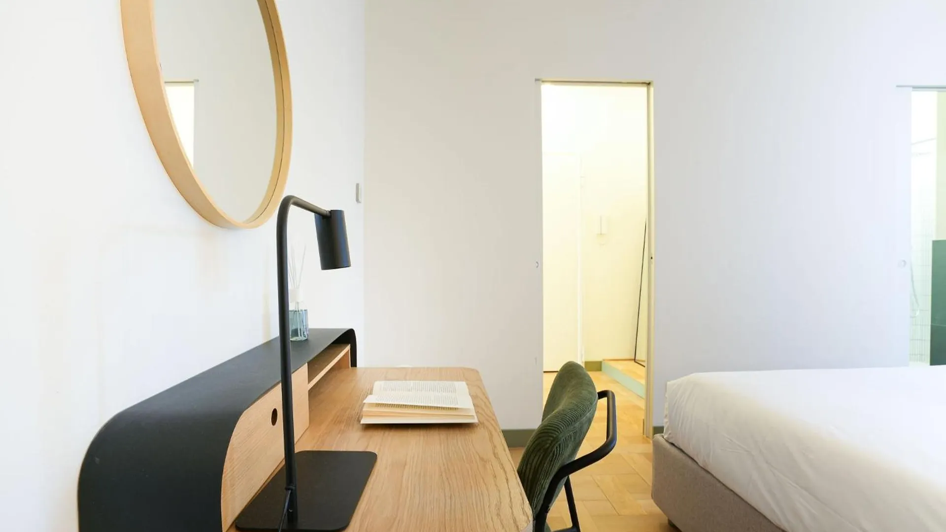 Apartament Navigli House, Trilocale Con Vista Fiume Mediolan